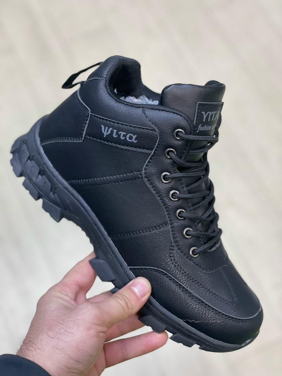 зимние мужские ботинки,,зимние ботинки,зимняя ,зимние мужские кроссовки