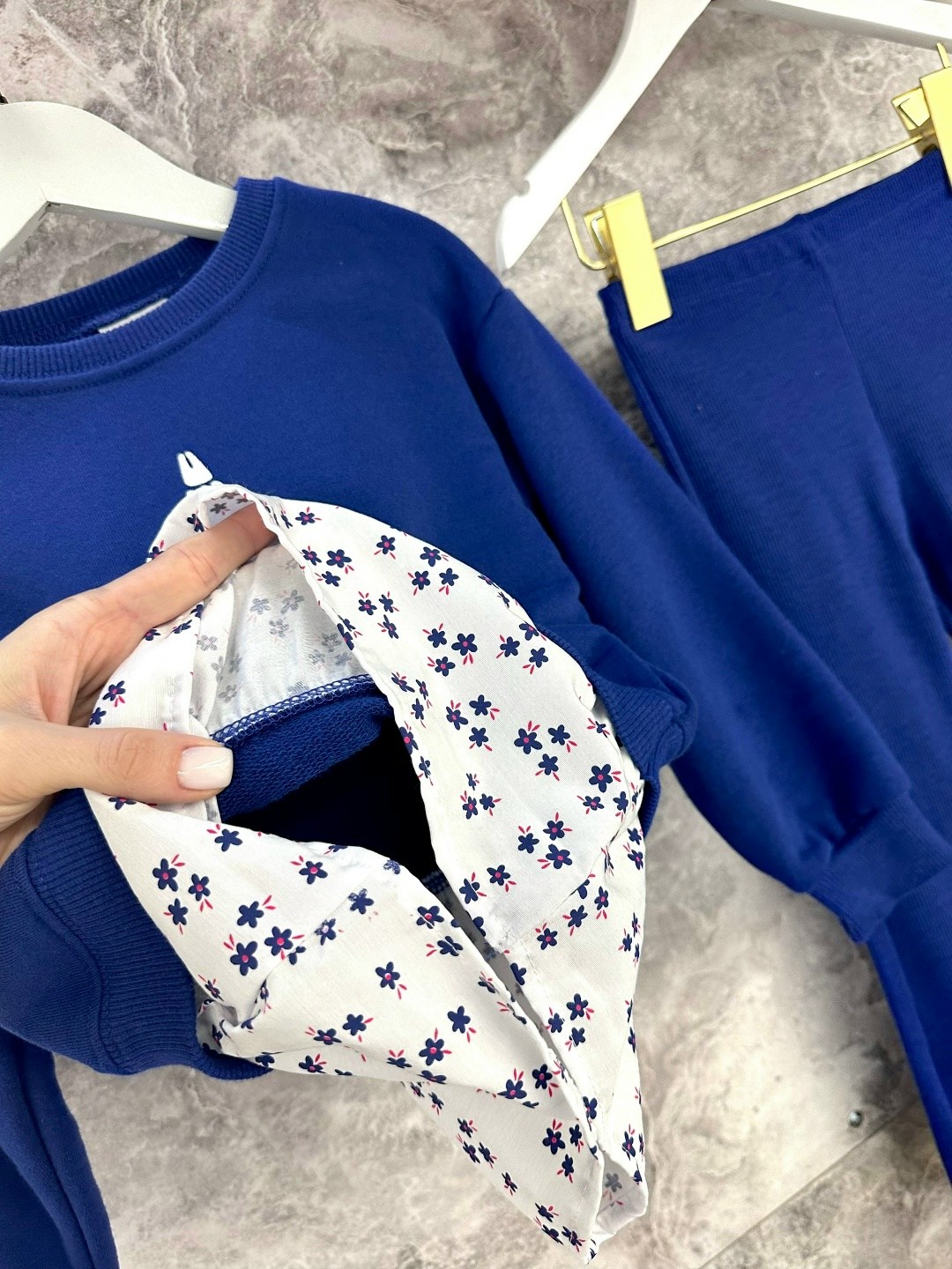 комплект джемпер,комплект свитшот,комплект джемпер и брюки,комплект костюм,трикотажные костюмы