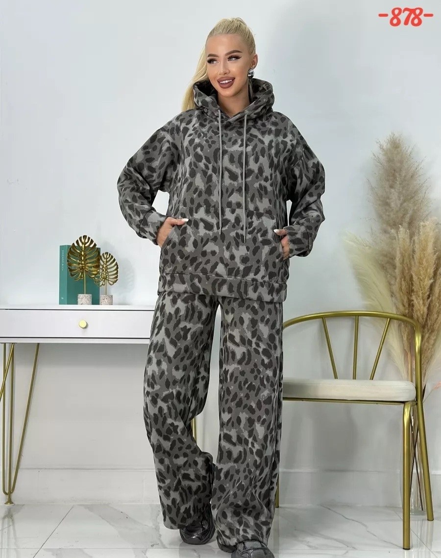 костюм женский леопард,костюм женский теплый брючный,леопардовый комплект,женский костюм на флисе,костюм леопард