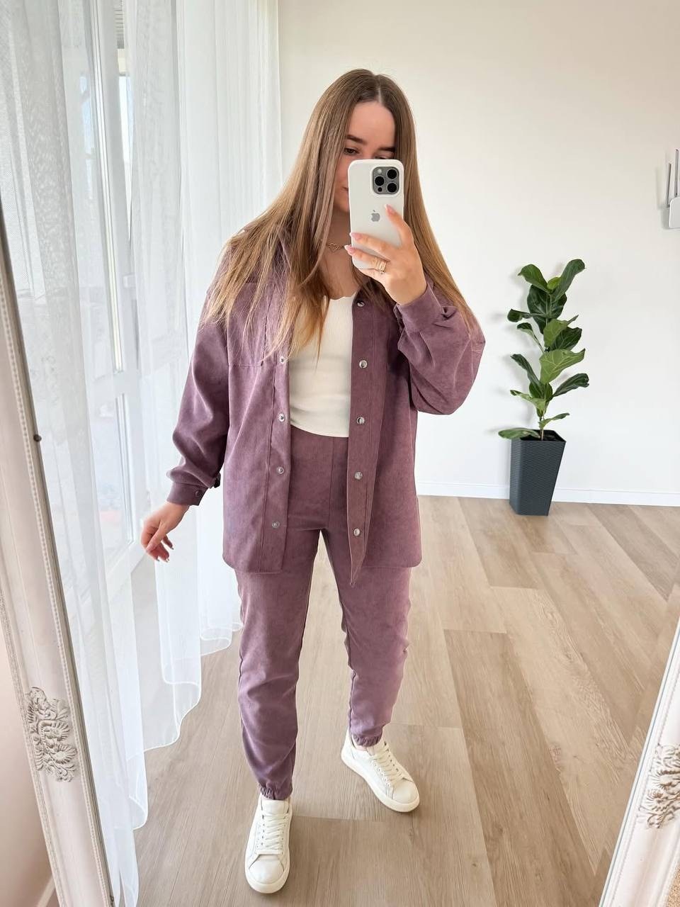 брючный вельветовый костюм с рубашкой,брючной костюм с рубашкой,вельветовый костюм женский,женские костюмы брючные,вельветовые костюмы женские рубашка и штаны