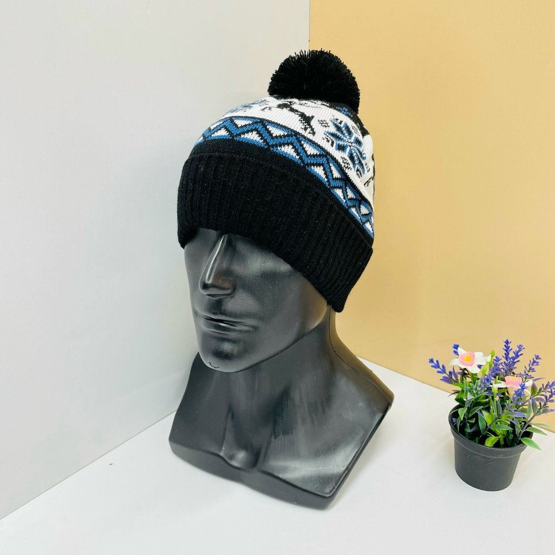 шапка мужская зимняя,шапка мужская зимняя вязаная,шапка с помпоном мужская,вязаная зимняя шапка,мужская шапка
