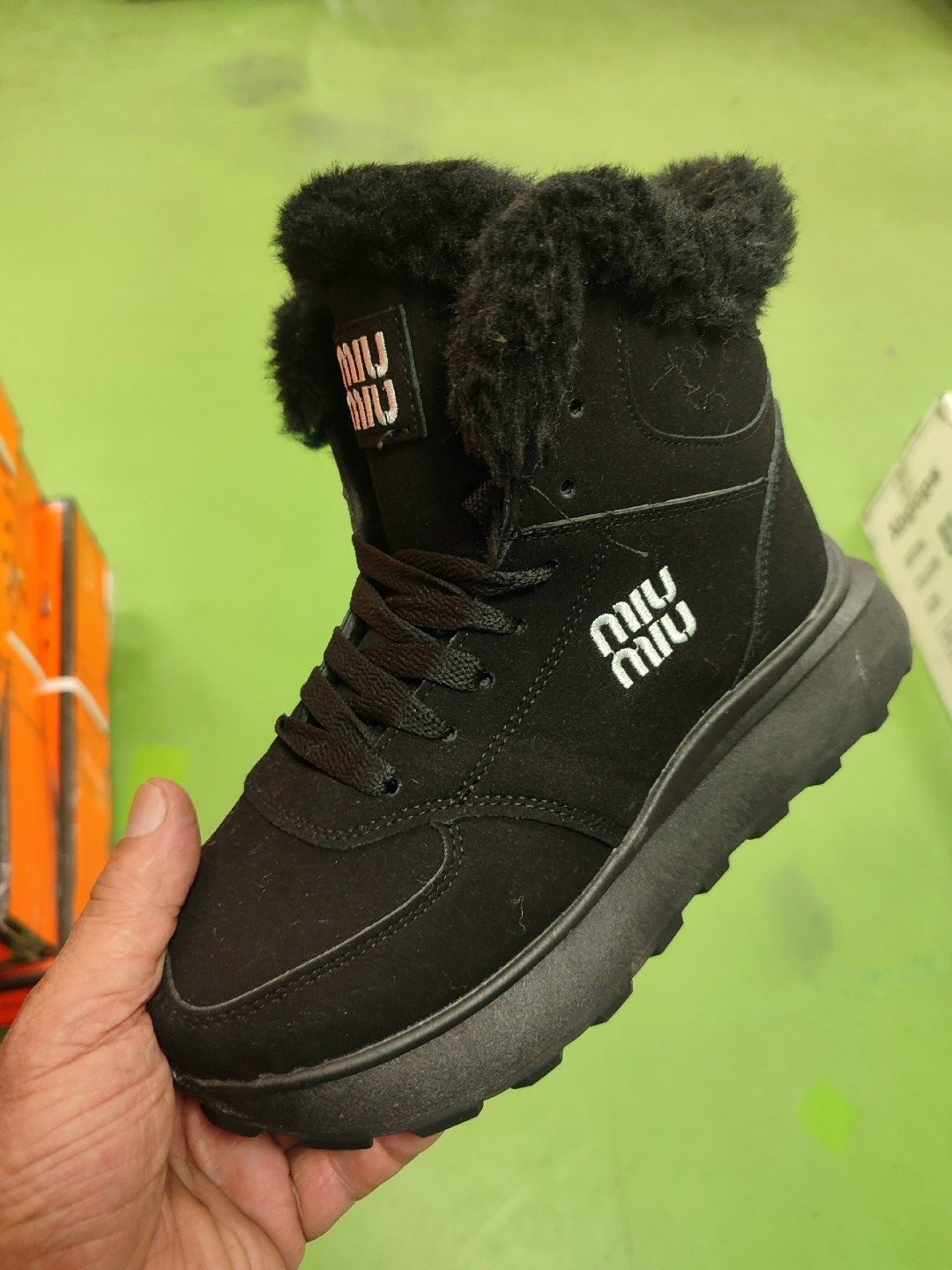 , женская,обуви,зимняя женская ,зимние женские кроссовки