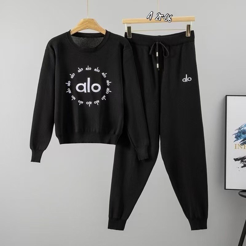 костюмы спортивные женские,спортивные комплекты,костюмы женские,спортивные костюм,костюм с брюками