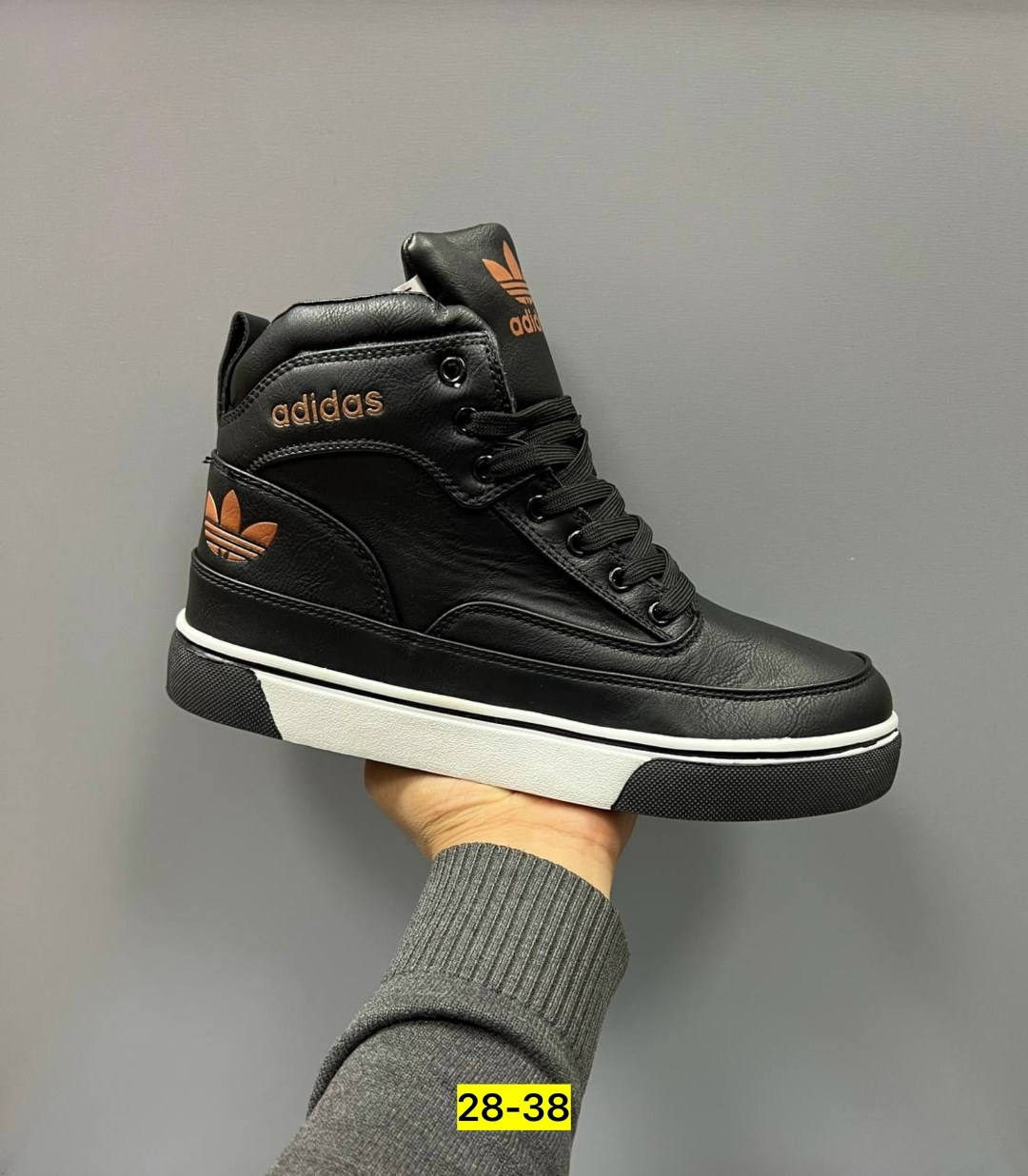 зимние кроссовки adidas,кроссовки зимние мужские adidas,мужские кроссовки adidas,кроссовки adidas,зимние ботинки adidas