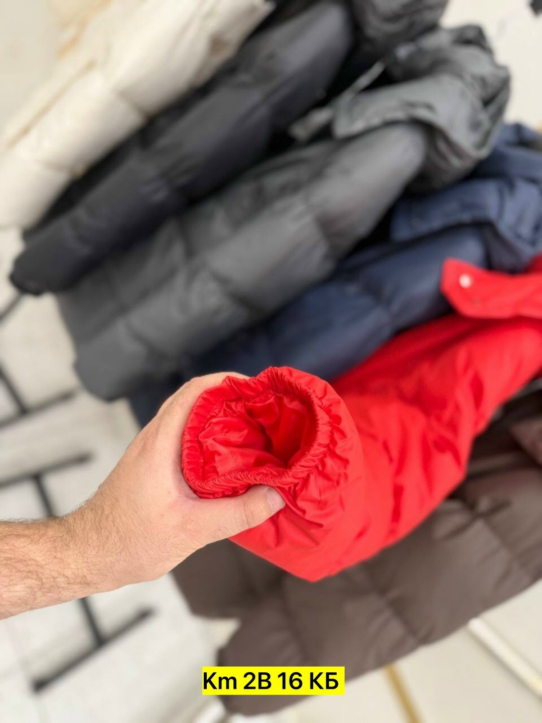 куртка пуховик,куртка модная,красный пуховик,женские пуховики,пуховик