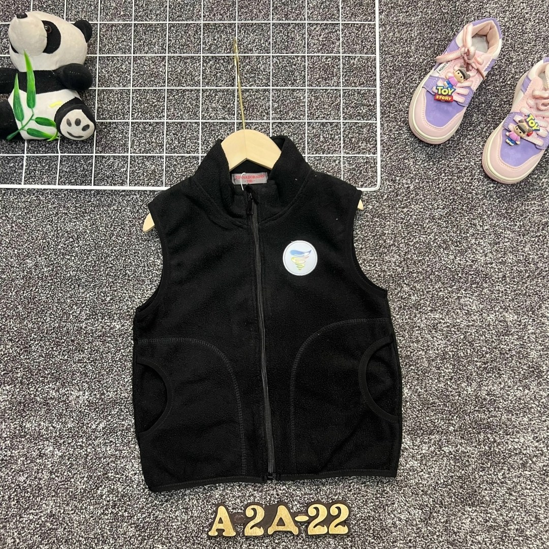 детский жилет,жилет для малыша,флисовая жилетка,детская жилетка,жилеты детские