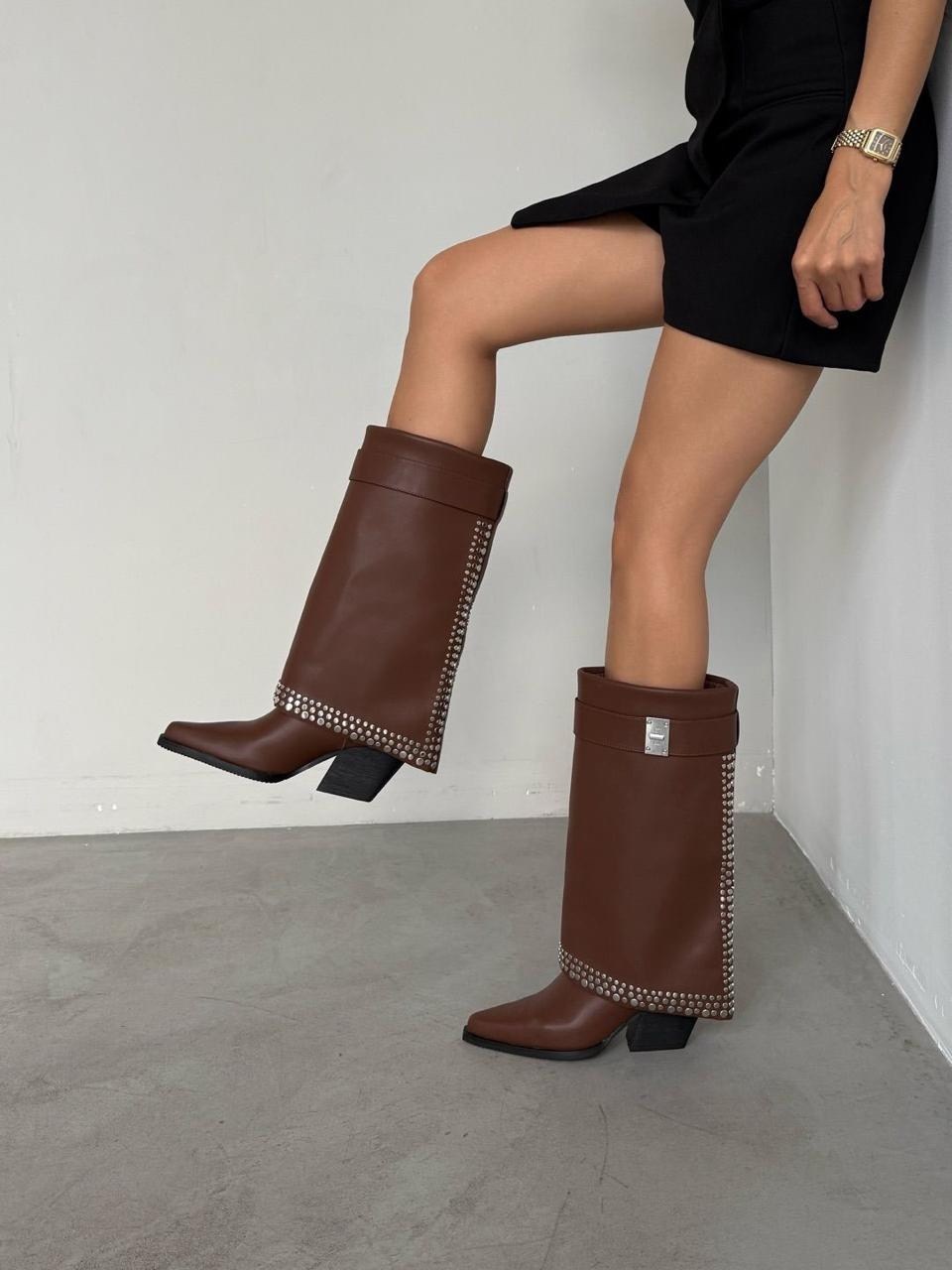 сапоги модные,,женские сапоги, женская,модные женские сапоги