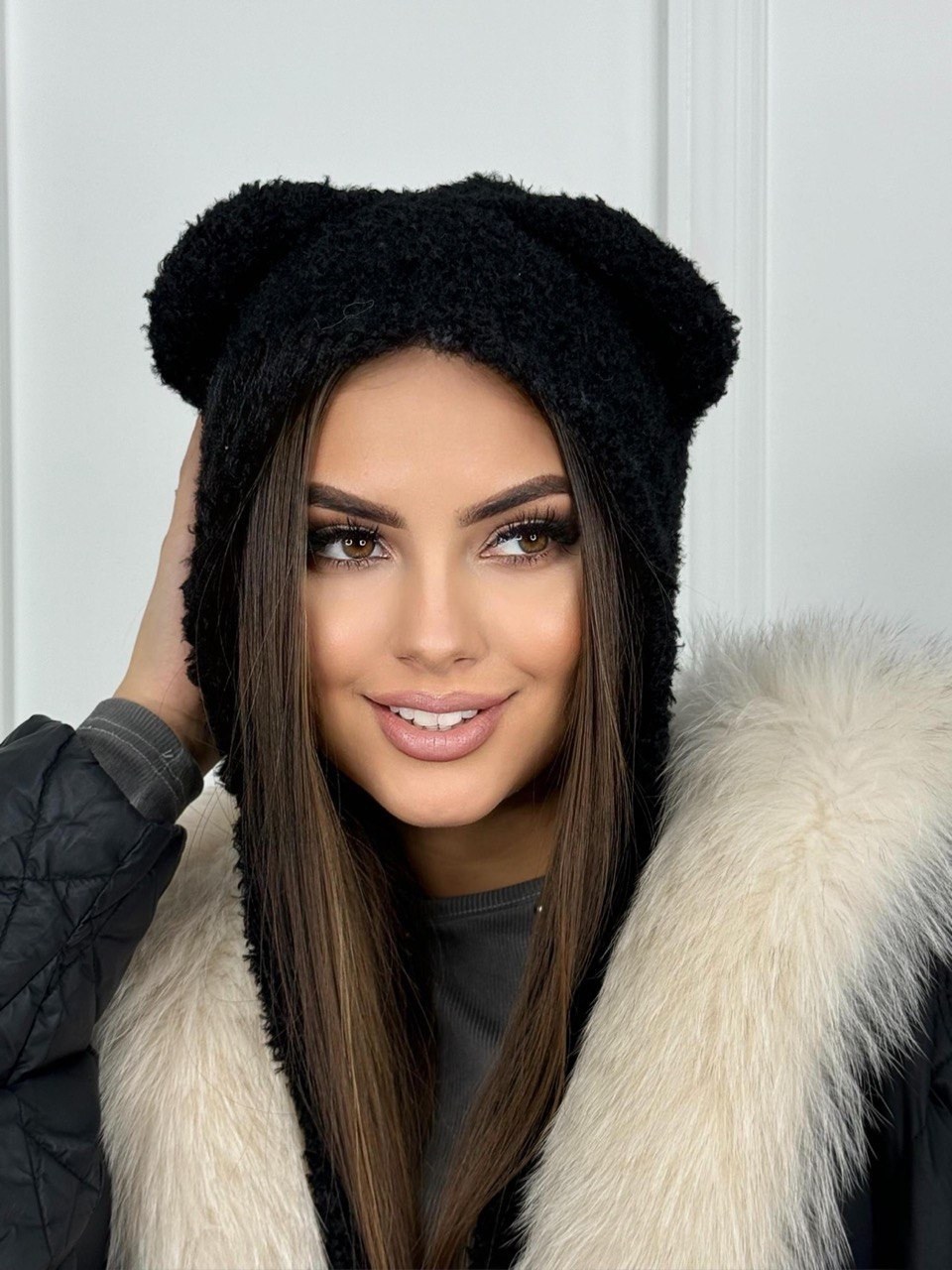 комплект шапки,женская шапка,шапка барашек,шапка с ушками,шапка с ушами