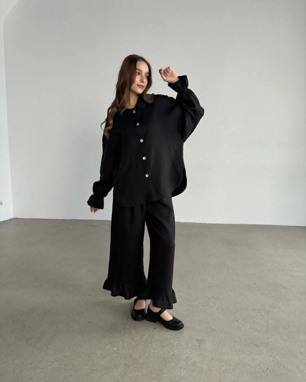 костюм женский льняной,льняной костюм с брюками,стильные костюмы,костюм с воланом,костюмы брючный