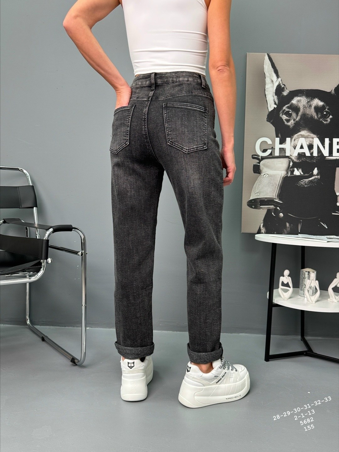 женские джинсы,джинсы модные,джинсы мом,женские джинсы бананы,джинсы штаны