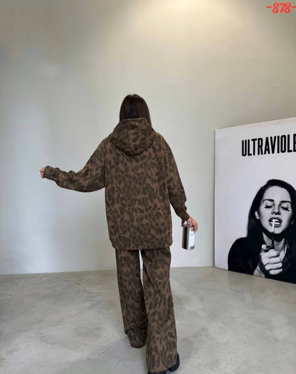 костюм женский леопард,костюм женский теплый брючный,леопардовый комплект,женский костюм на флисе,костюм леопард