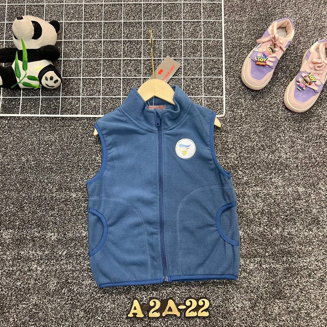 детский жилет,жилет для малыша,флисовая жилетка,детская жилетка,жилеты детские