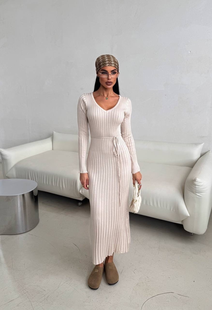 трикотажное платье,платье лапша,вязаное платье,платье лапша вязаное,стильное платье