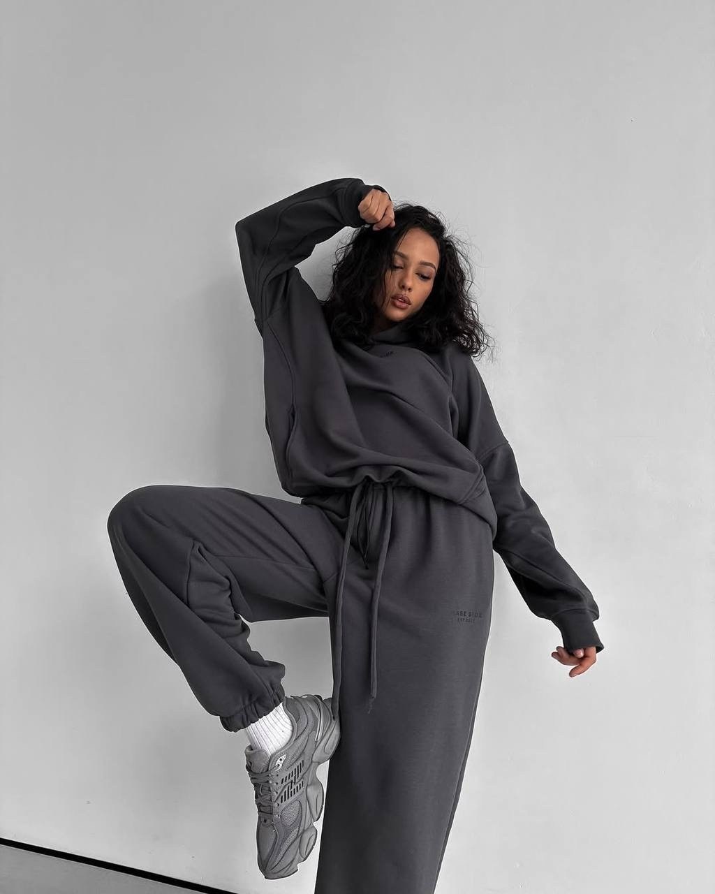 спортивные костюмы женские,стильные костюмы,спортивные костюмы оверсайз,спортивные костюм,оверсайз костюм