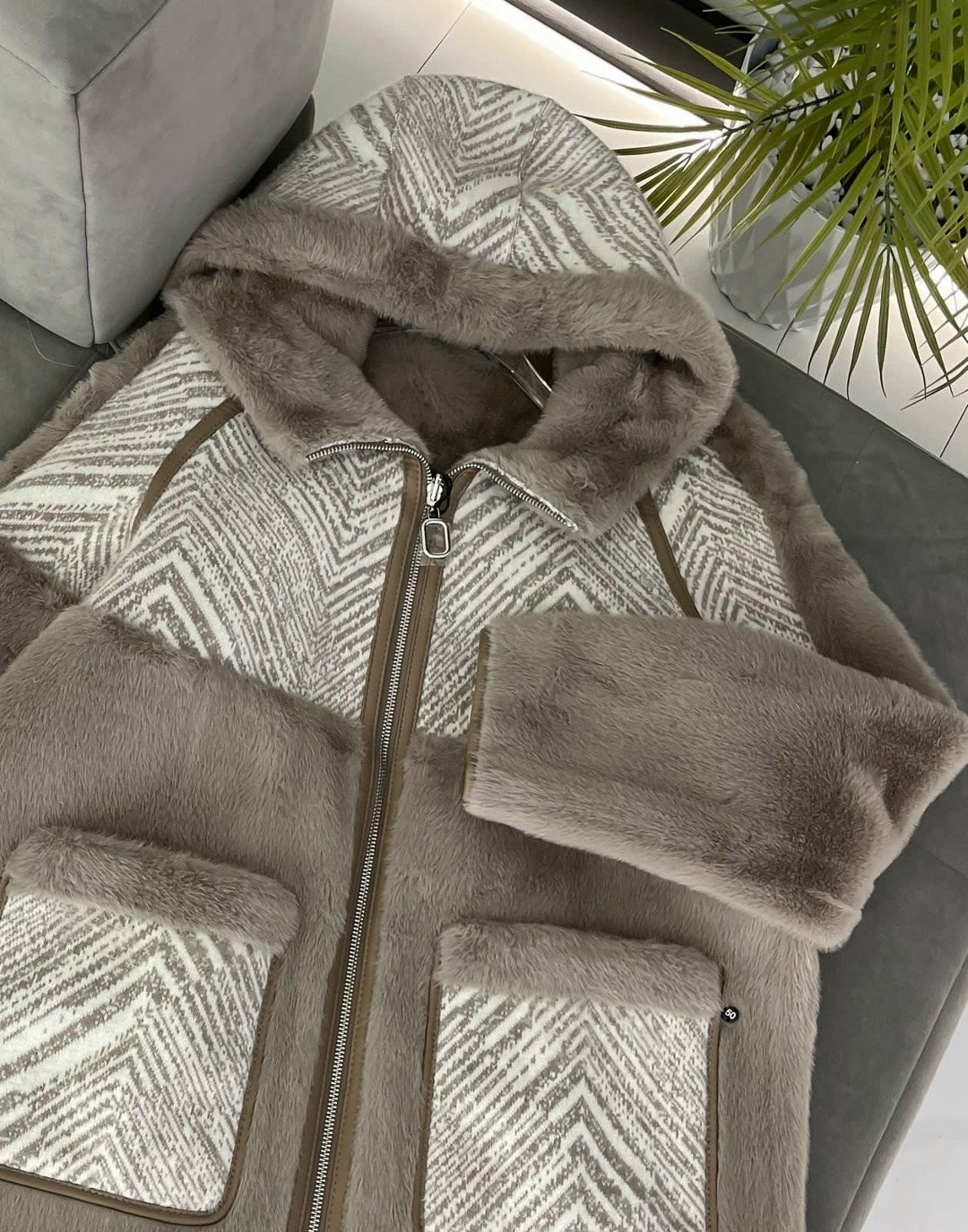 дубленка женская,зимняя дубленка,меховая куртка,куртка женская,теплая куртка