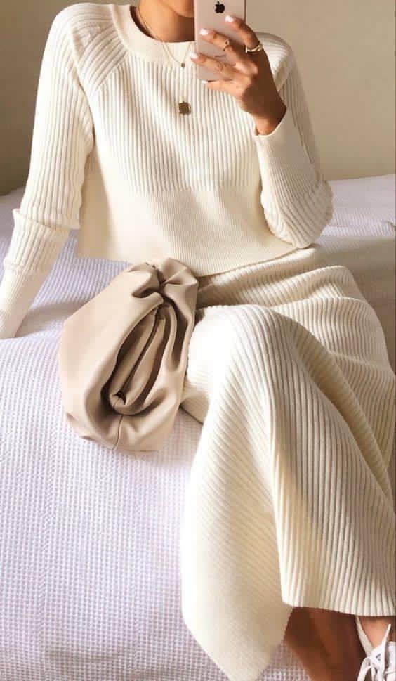 трикотажные костюмы с юбкой,свитер с юбкой,юбка с кофтой,вязаное длинное платье,вязаный костюм юбка и кофта