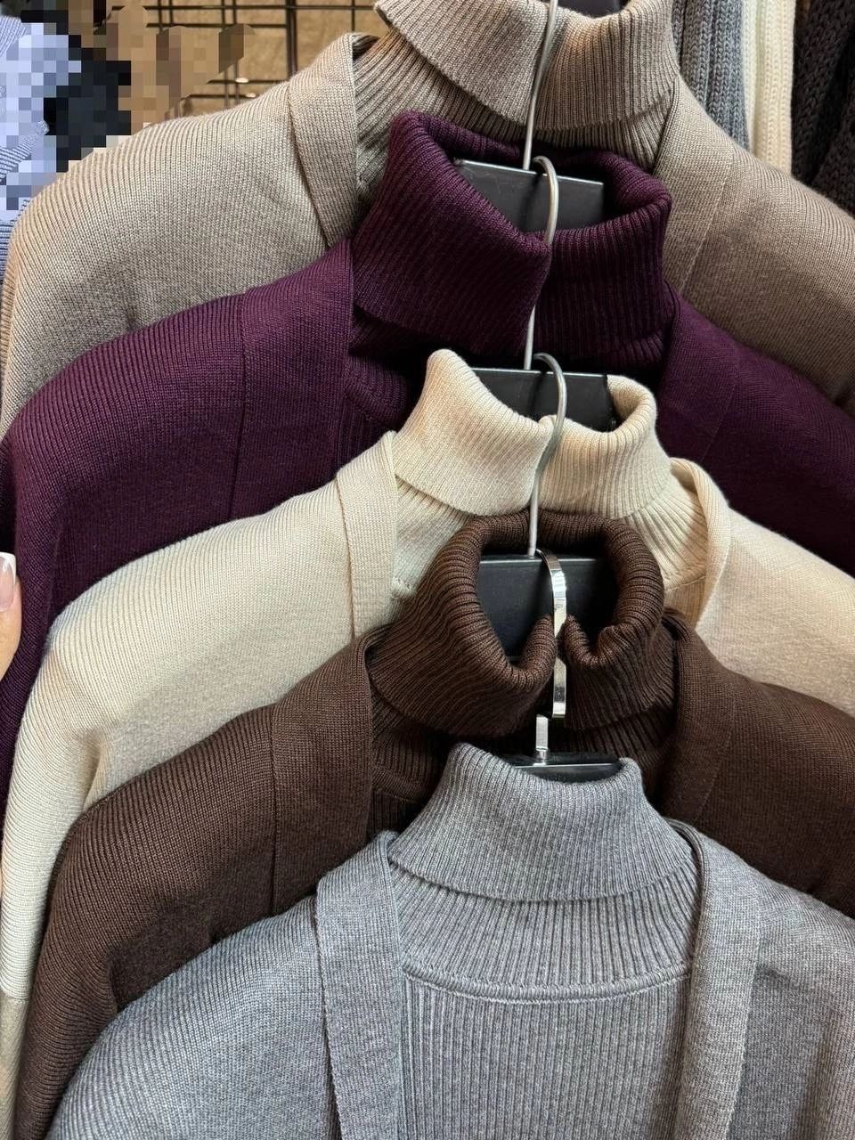 свитер с высоким воротником,свитер с высоким воротом,свитер с воротником,мужские вязаные свитера,трикотажный свитер