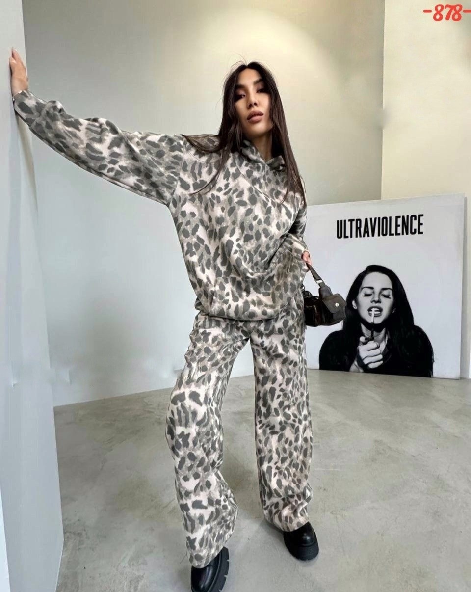 костюм женский леопард,костюм женский теплый брючный,леопардовый комплект,женский костюм на флисе,костюм леопард