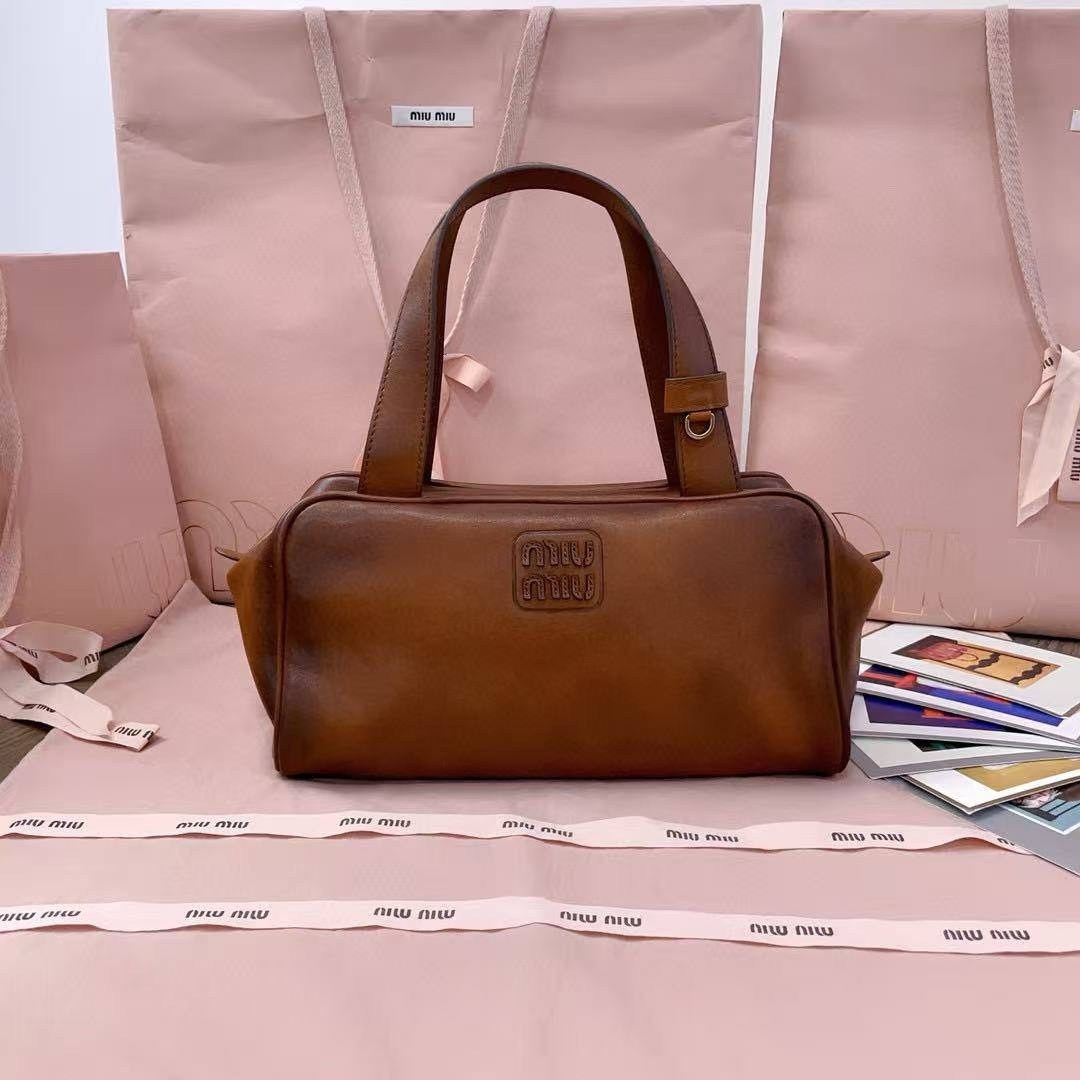 сумки,кожаная сумка,сумка,женская сумка,сумки коричневый