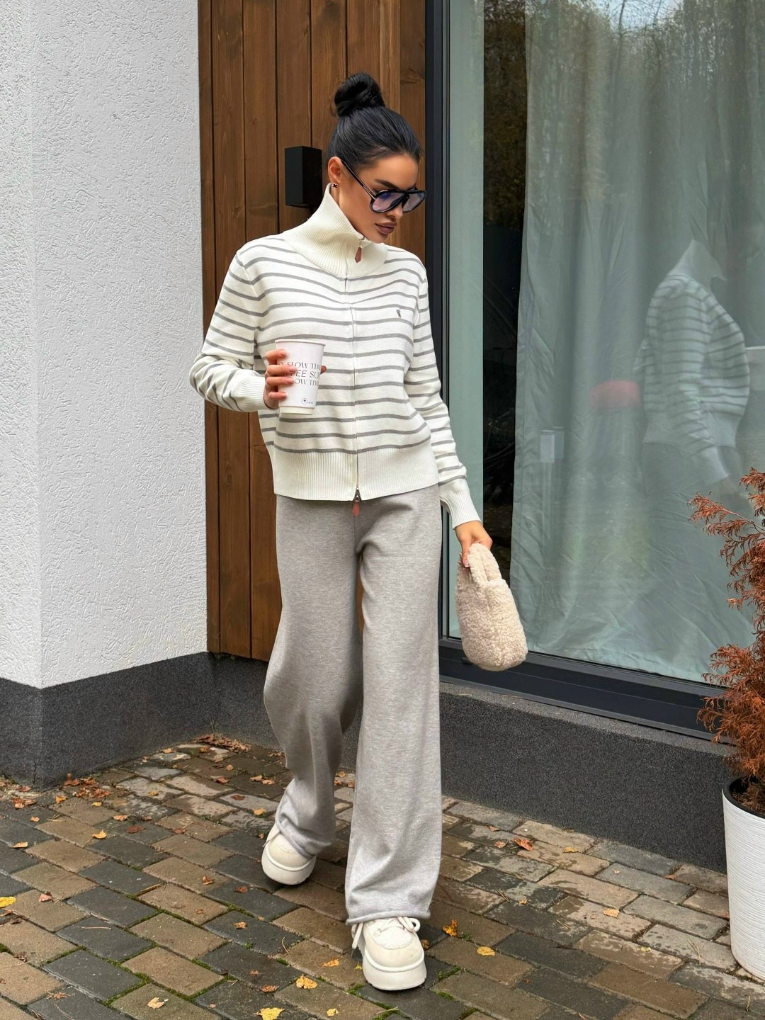 трикотажные костюмы,стильные костюмы,костюм трикотажный вязаный тройка с шапкой,женский вязаный костюм,костюм с брюками