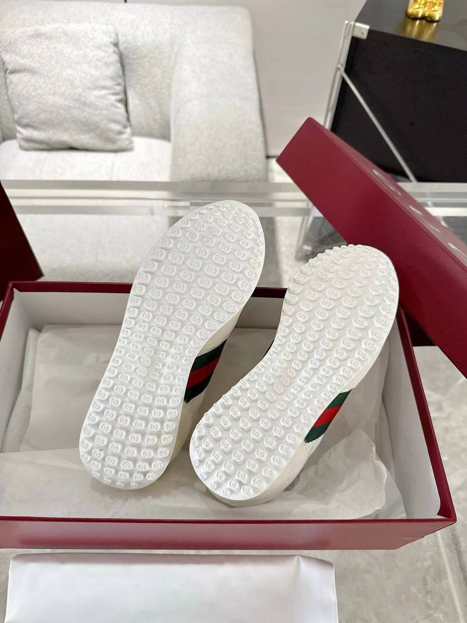 кроссовки женские гуччи,кроссовки женские gucci,кроссовки gucci,кожаные кроссовки gucci,кроссовки женскиe