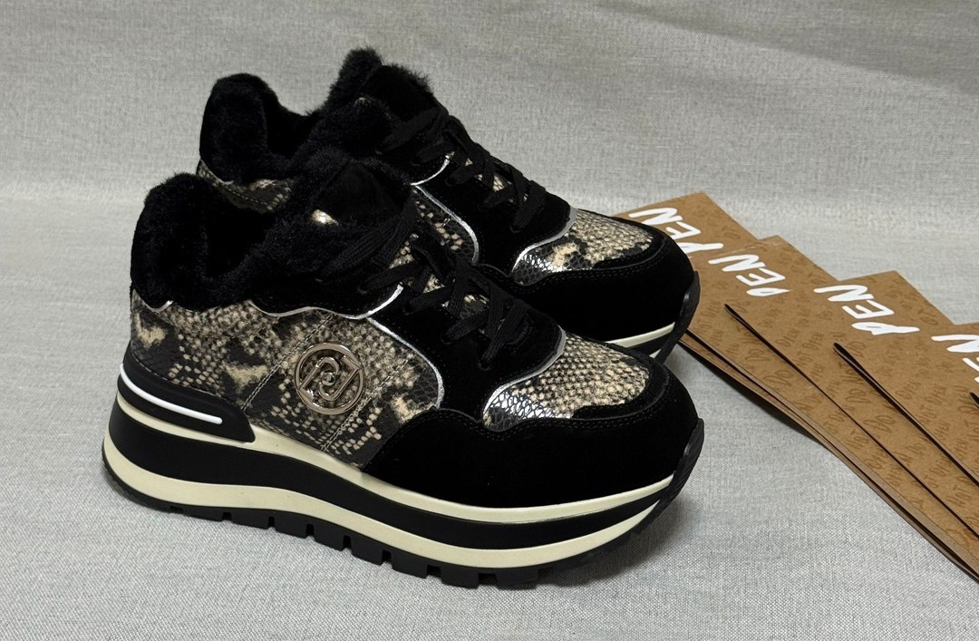 ,кроссовки леопардовые,женские кроссовки,кроссовки ugg, женская