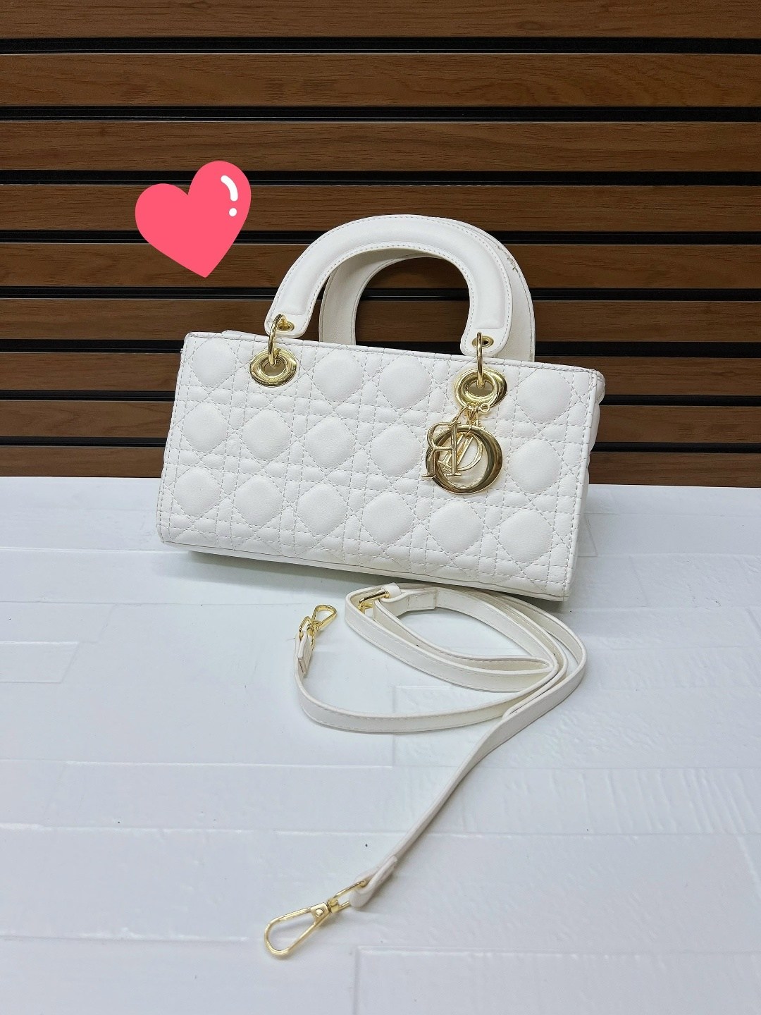 сумки диор,dior сумка,christian dior сумка,сумка диор женская,модная сумка