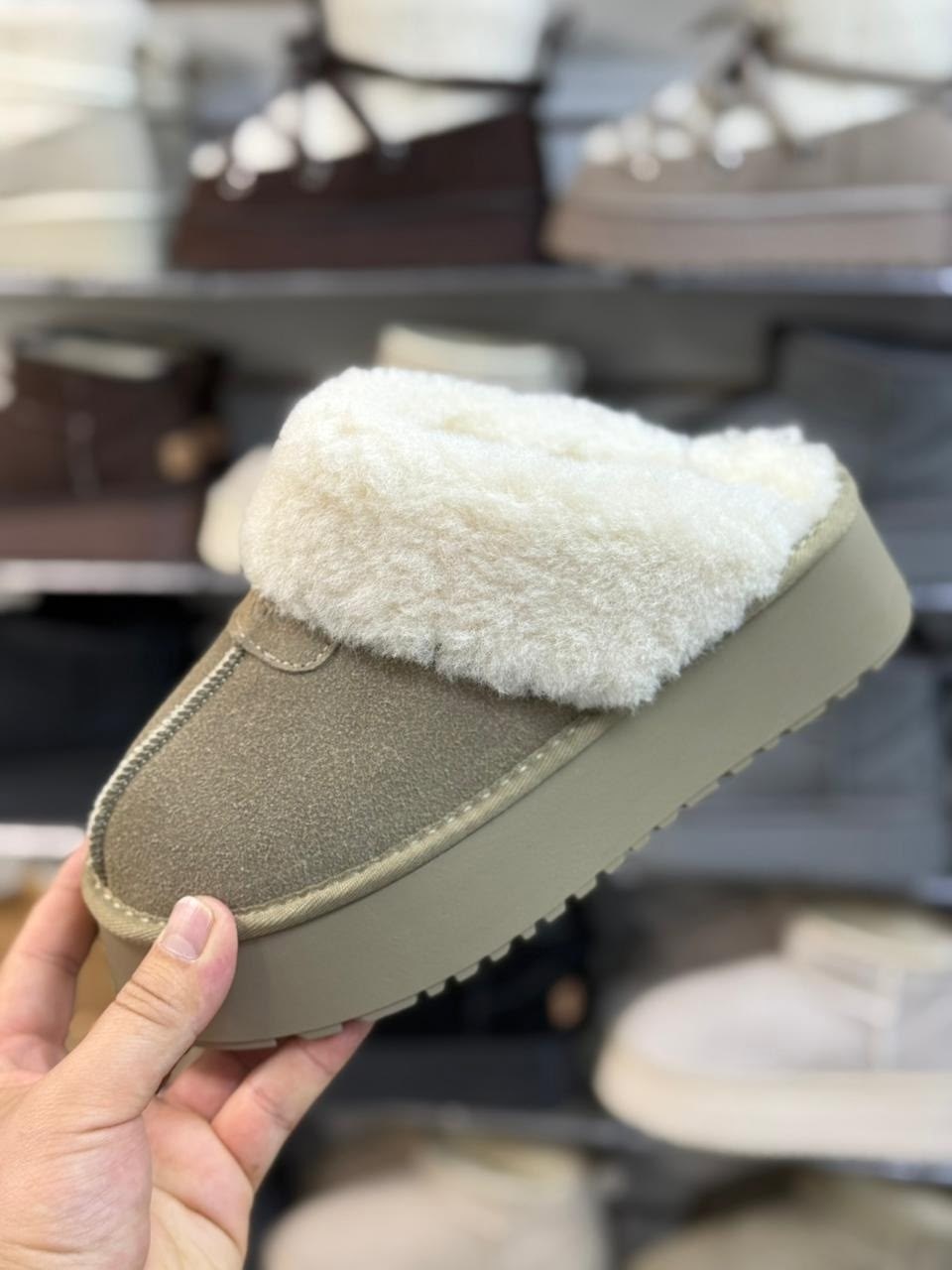 ,угги женские,тапочки зимние,женская ,угги