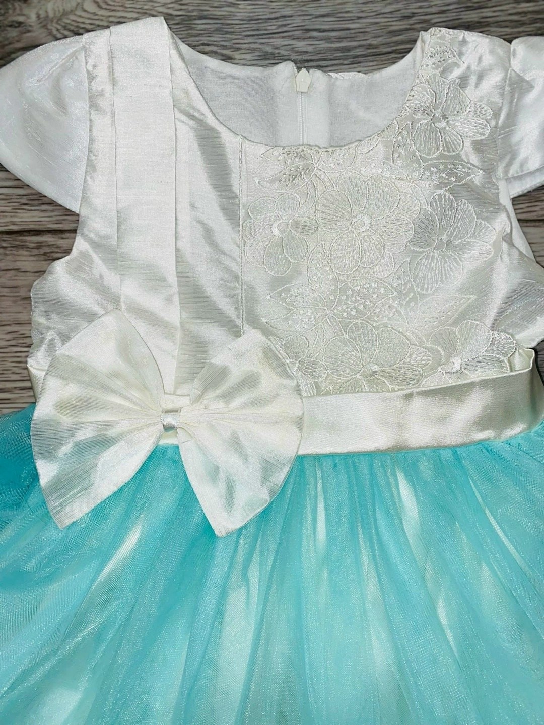 нарядное платье для девочки,платье для девочек,нарядное платье,платье детские,платье для девочки праздничное