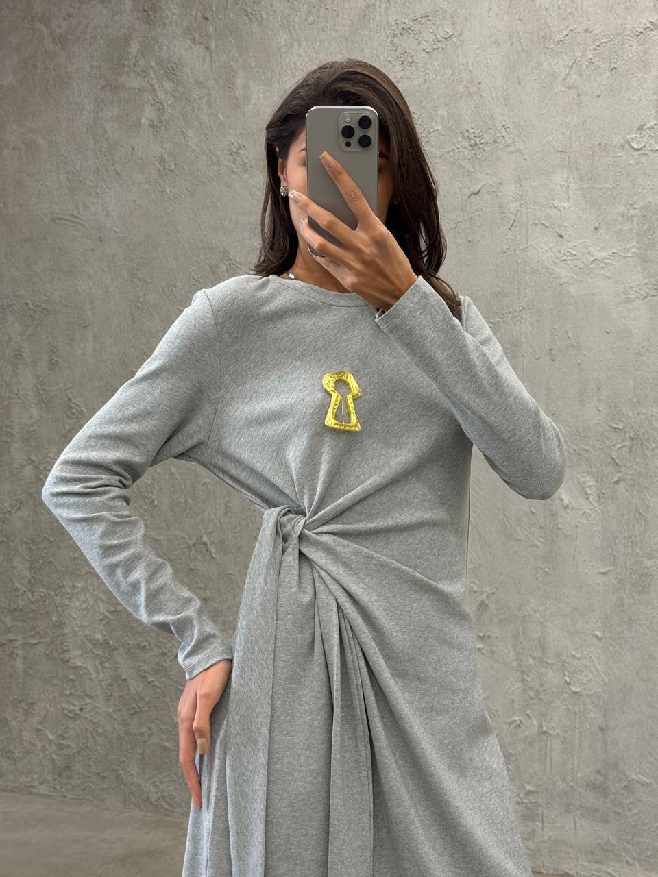 трикотажное платье,платье трикотажное донна каран,длинное трикотажное платье,платье серое,платье стиль