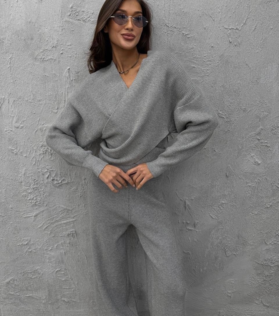 вязаные костюмы,костюм женский вязаный,трикотажные костюмы,стильные костюмы,трикотажный костюм с брюками