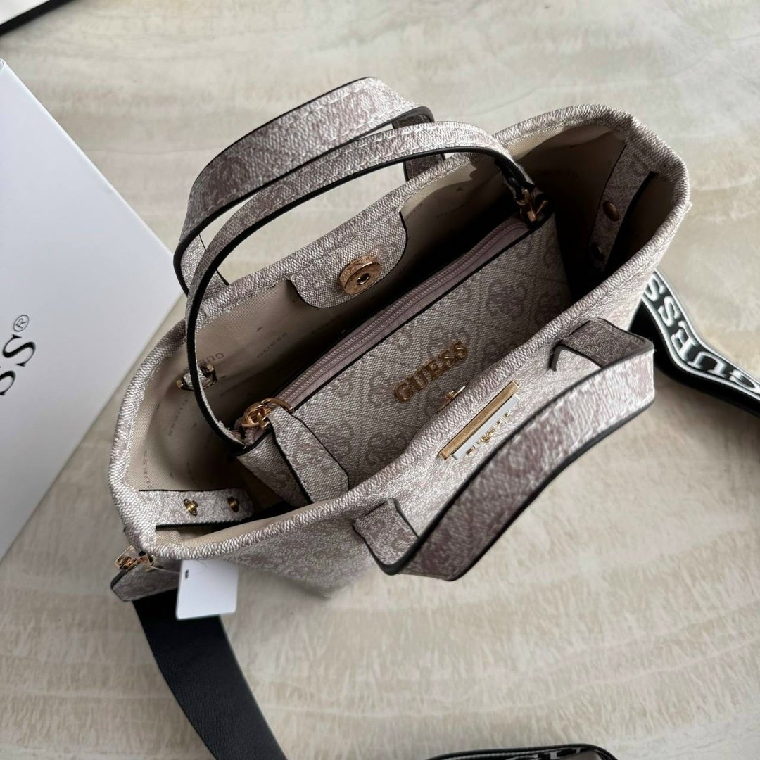 guess сумка женская,cумка guess,сумка guess сумка guess,guess сумка тоут,комплект сумок тоут guess