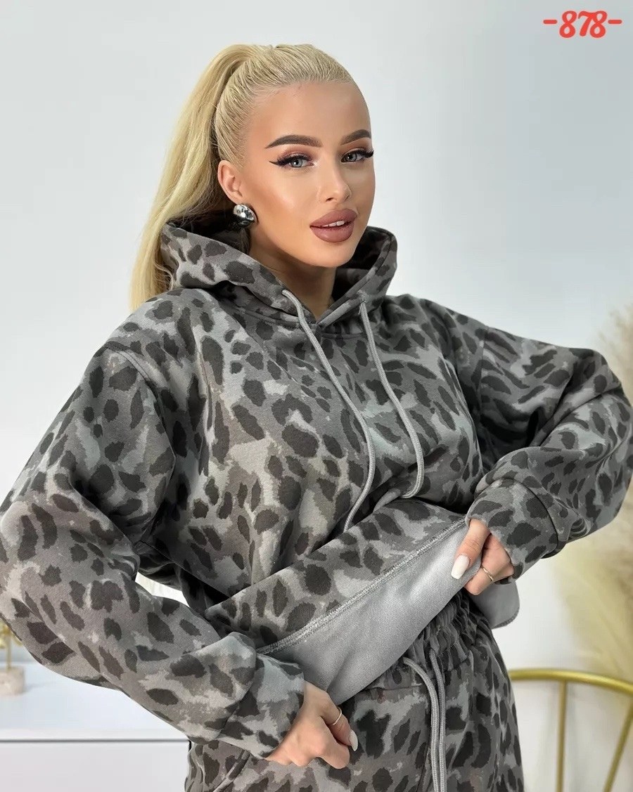 костюм женский леопард,костюм женский теплый брючный,леопардовый комплект,женский костюм на флисе,костюм леопард