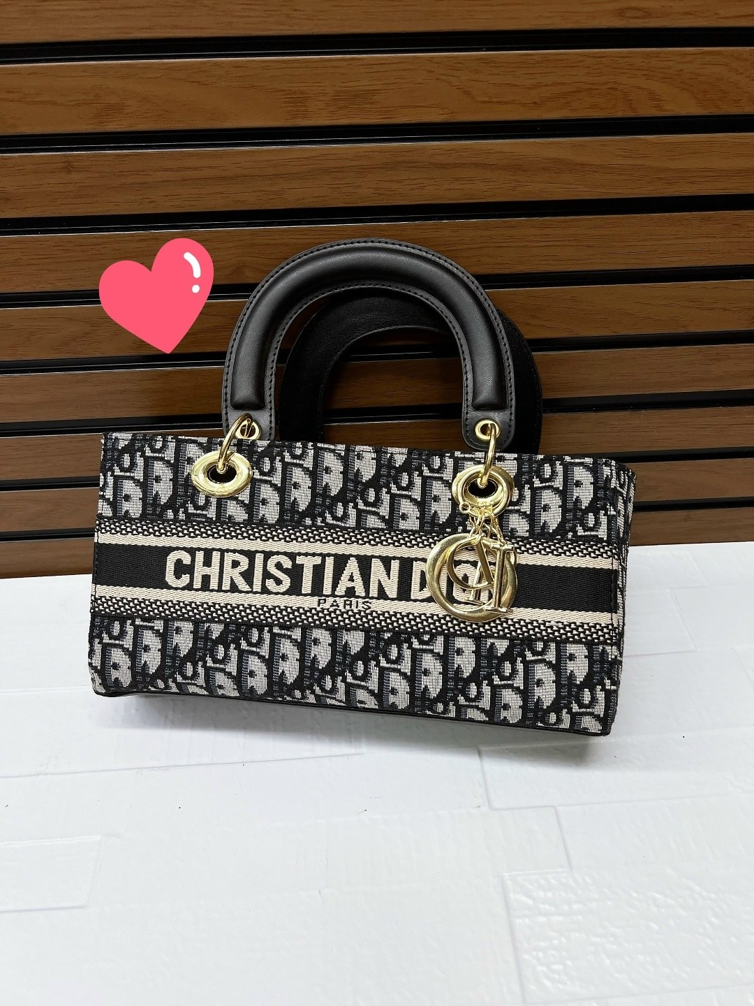 сумки диор,dior сумка,christian dior сумка,сумка диор женская,модная сумка