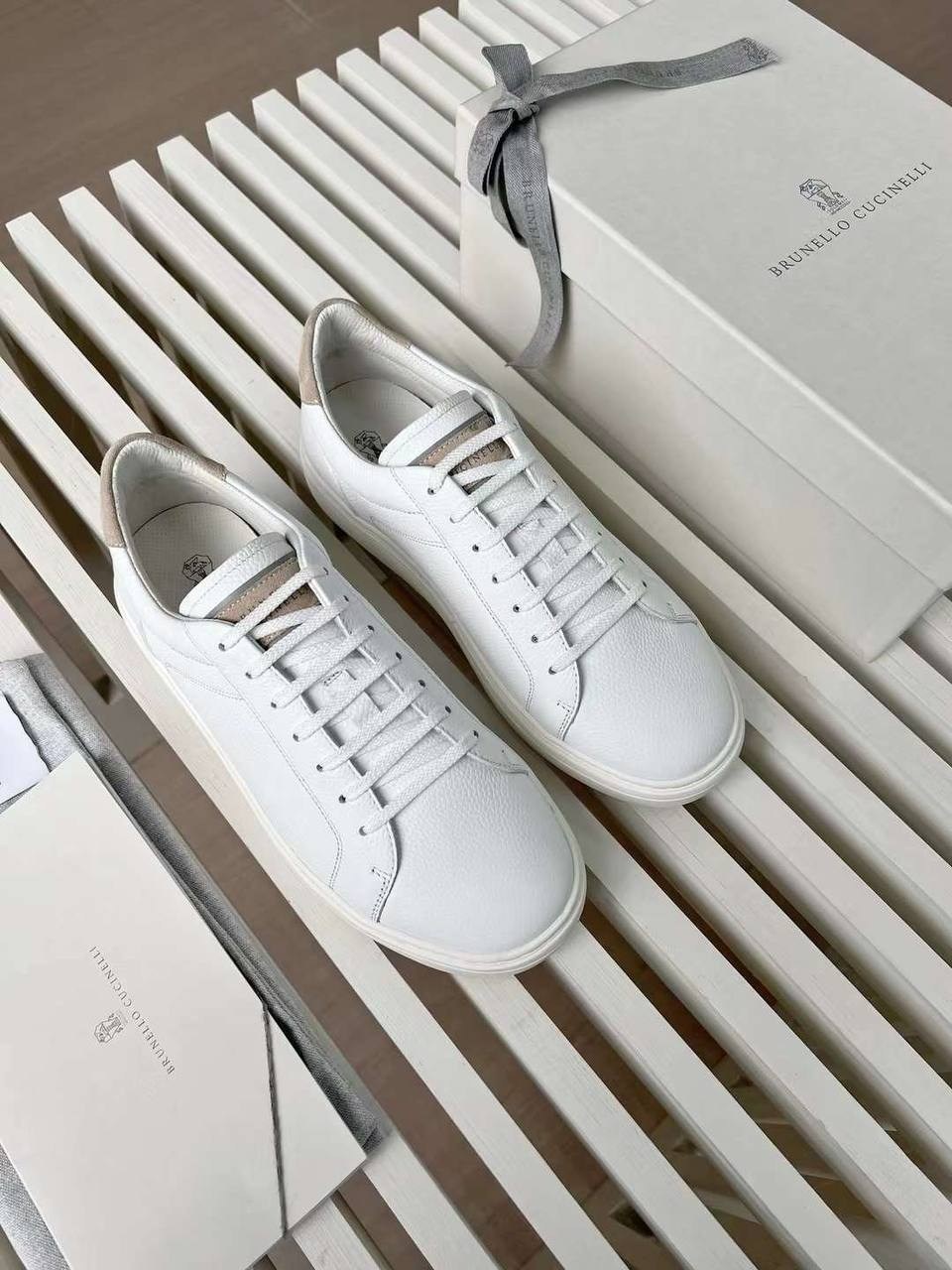 ,кеды brunello cucinelli,кроссовки brunello cucinelli,кеды белые,мужская  кроссовки