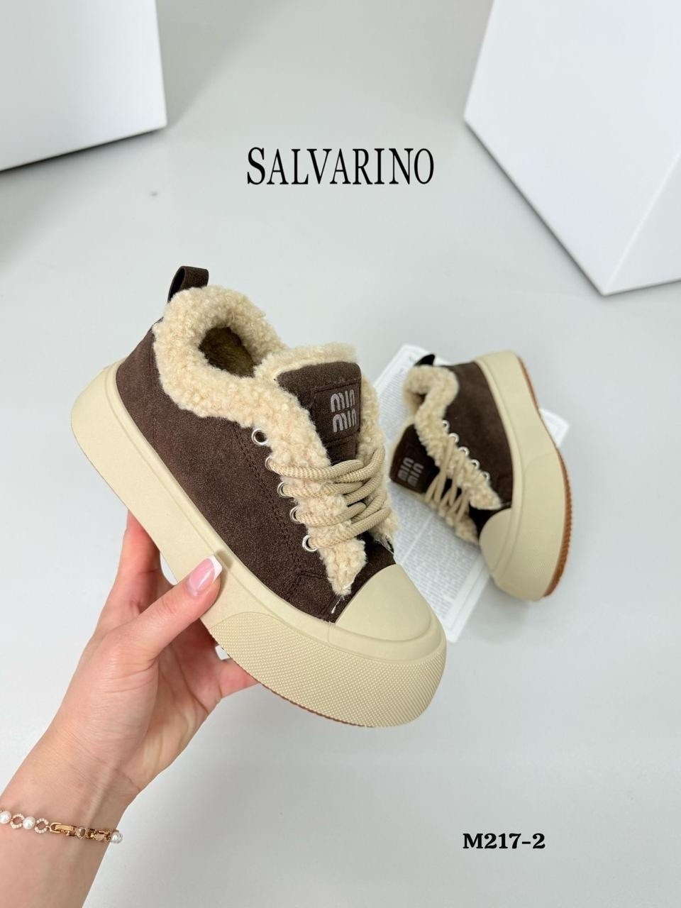 ,кеды женски,замшевые кеды,женские кеды,женские кроссовки