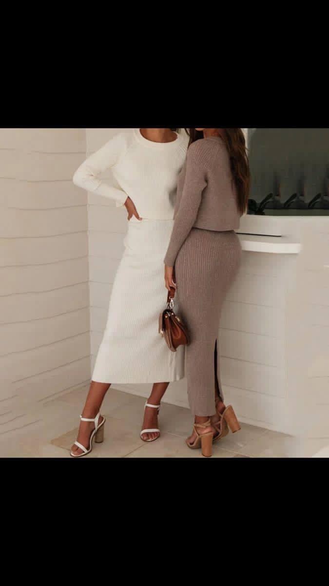 трикотажные костюмы с юбкой,свитер с юбкой,юбка с кофтой,вязаное длинное платье,вязаный костюм юбка и кофта