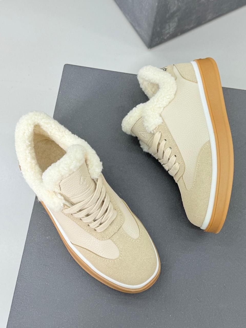 ,кроссовки женскиe,женская ,женская зимняя ,замшевые кроссовки