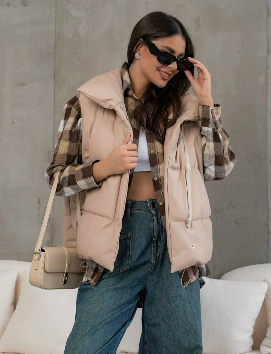 женская жилетка,женские жилеты,жилет утепленная,жилет женский утепленный,жилет бежевый