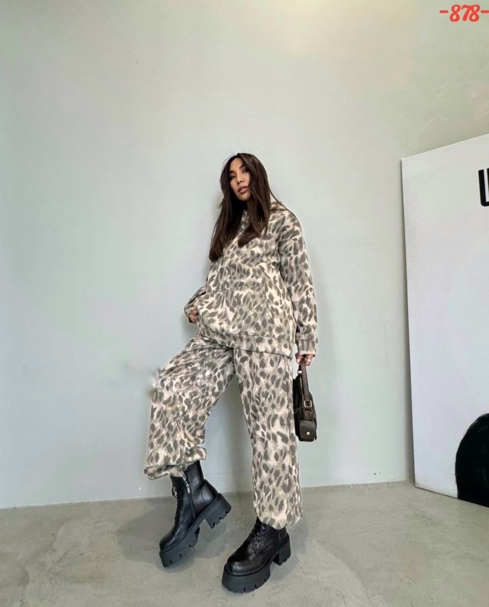 костюм женский леопард,костюм женский теплый брючный,леопардовый комплект,женский костюм на флисе,костюм леопард