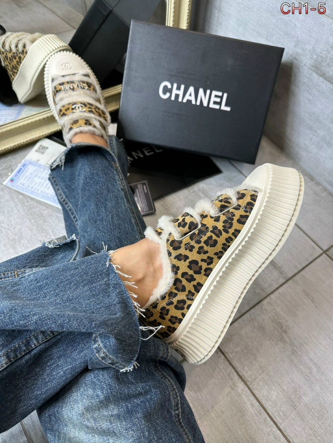 ,кеды chanel,chanel кроссовки,женская ,кроссовки зимние шанель