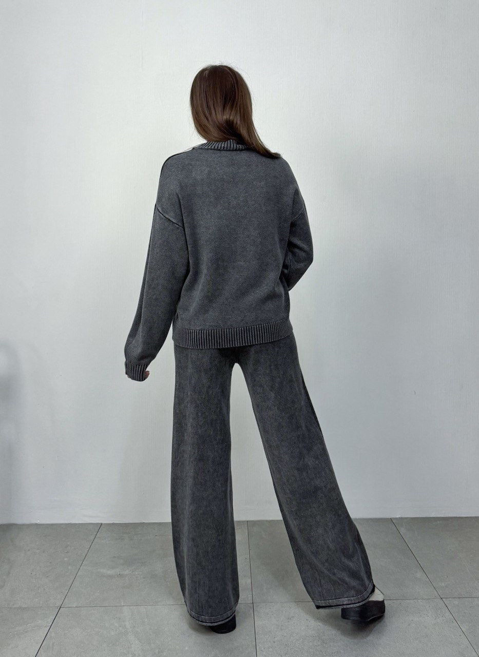 костюм двойка трикотаж,свитшот дисней,свитшот серый,стильный костюм,модный джемпер