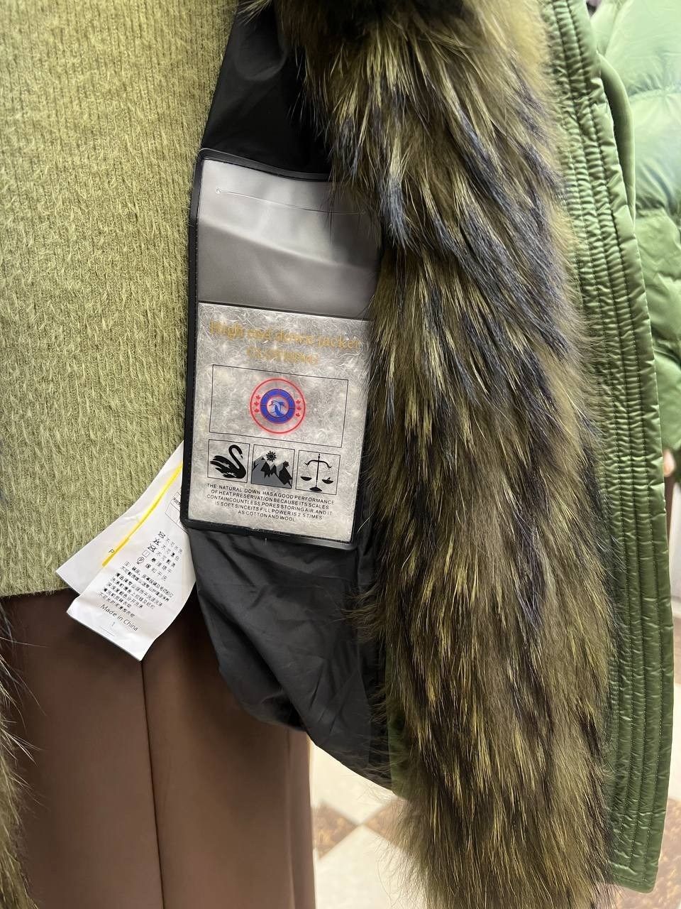 пуховики с мехом,женские пуховики,пуховик женский с мехом,пуховик женский с натуральным мехом,женская зимняя куртка