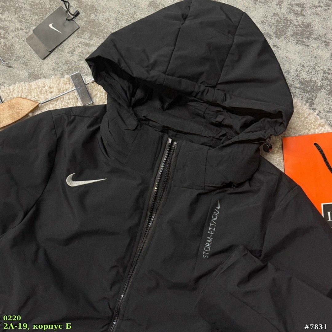 мужская куртка nike,ветровка nike,nike куртка,куртка найк мужская,куртка с капюшоном nike