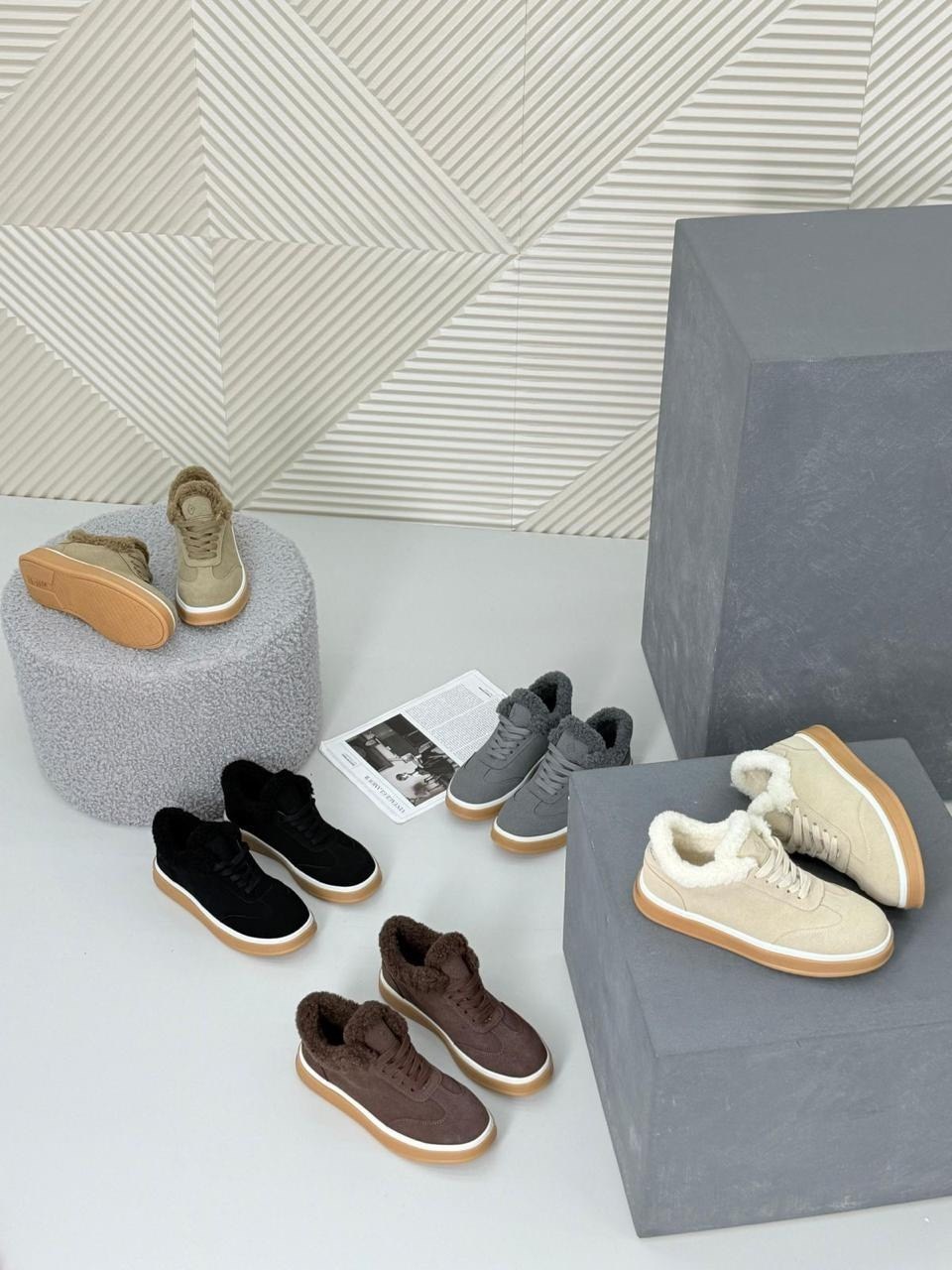 ,кроссовки женскиe,женская ,женская зимняя ,замшевые кроссовки