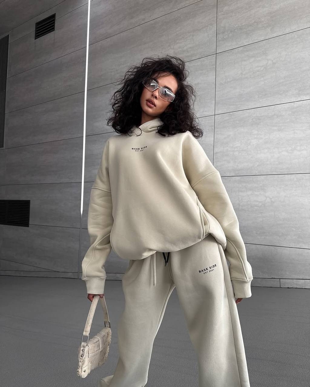 спортивные костюмы женские,стильные костюмы,спортивные костюмы оверсайз,спортивные костюм,оверсайз костюм