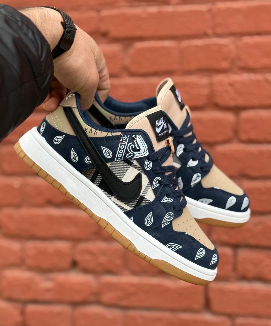 travis scott nike sb dunk low,nike sb dunk low x travis scott,кроссовки nike sb dunk low x travis scott,nike sb dunk travis scott,кроссовки nike sb dunk low travis scott