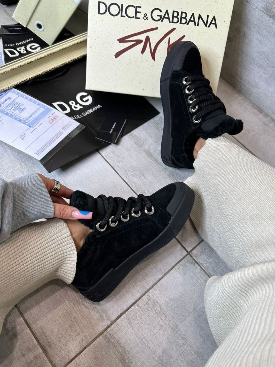 ,кеды dolce gabbana,черные замшевые кроссовки женские,замшевые кроссовки,кеды женские черные