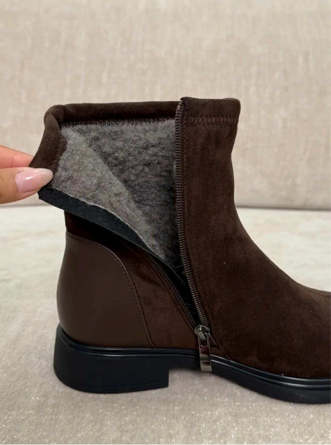 ,женская ,замшевые ботинки,модные ботинки,ботинки женские