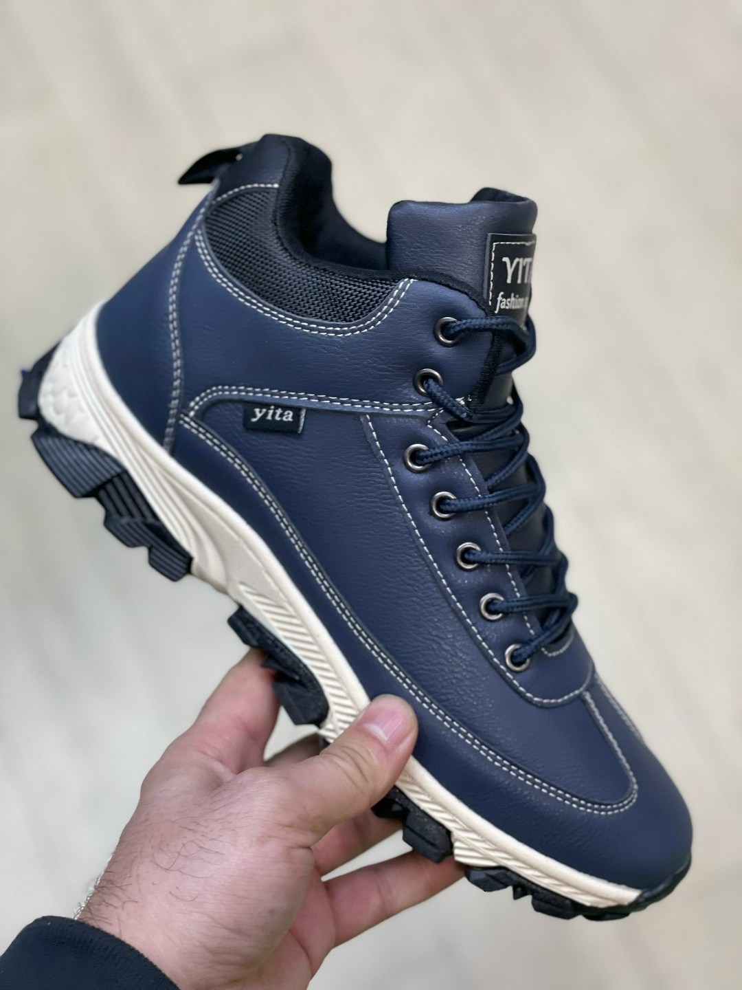 зимние мужские ботинки,,зимние ботинки,зимняя ,зимние мужские кроссовки